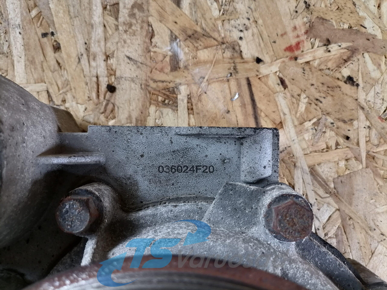 Scania Cooling pump 1896752 - Помпа для Грузовиков: фото 3 Scania Cooling pump 1896752 - Помпа для Грузовиков: фото 3