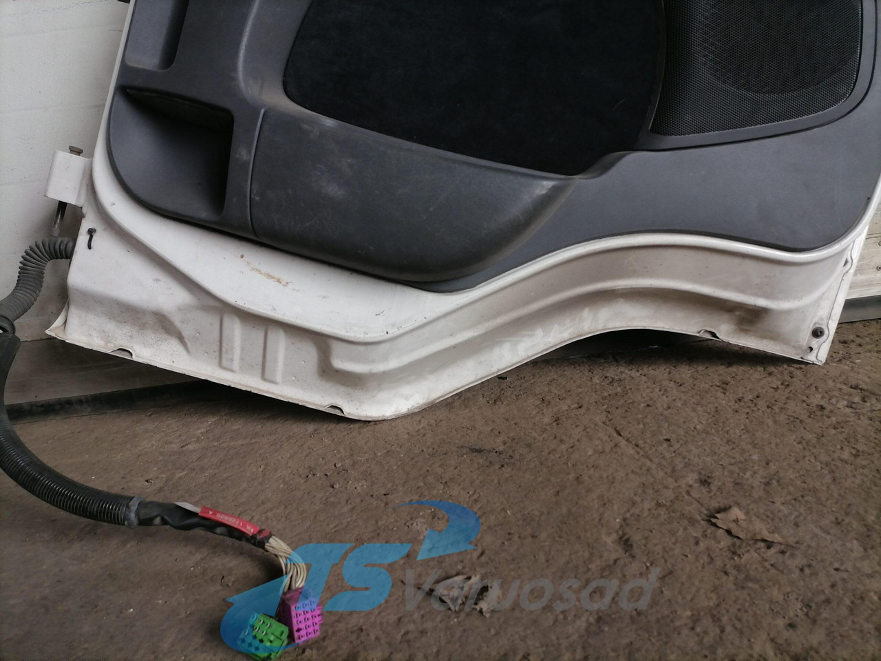 Scania Door 1476533 - Дверь и запчасти для Грузовиков: фото 4 Scania Door 1476533 - Дверь и запчасти для Грузовиков: фото 4