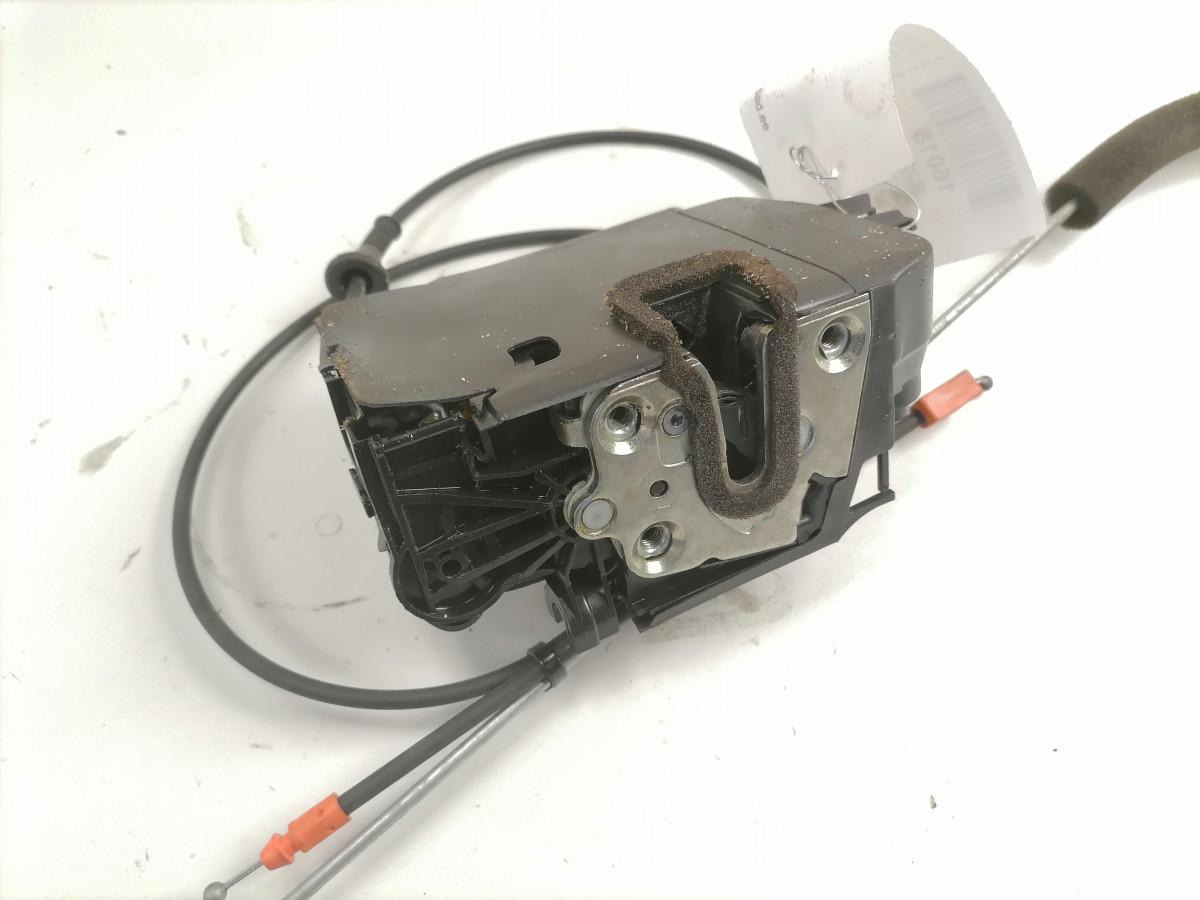 Scania Door lock 2640858 - Дверь и запчасти для Грузовиков: фото 3 Scania Door lock 2640858 - Дверь и запчасти для Грузовиков: фото 3