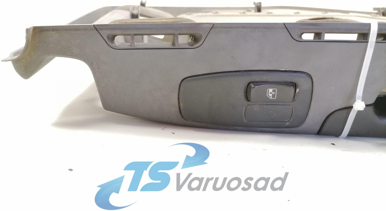 Scania Door trim panel 1486793 - Дверь и запчасти для Грузовиков: фото 2 Scania Door trim panel 1486793 - Дверь и запчасти для Грузовиков: фото 2