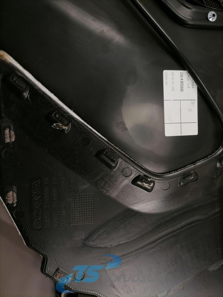 Scania Door trim panel 2935303 - Дверь и запчасти для Грузовиков: фото 4 Scania Door trim panel 2935303 - Дверь и запчасти для Грузовиков: фото 4