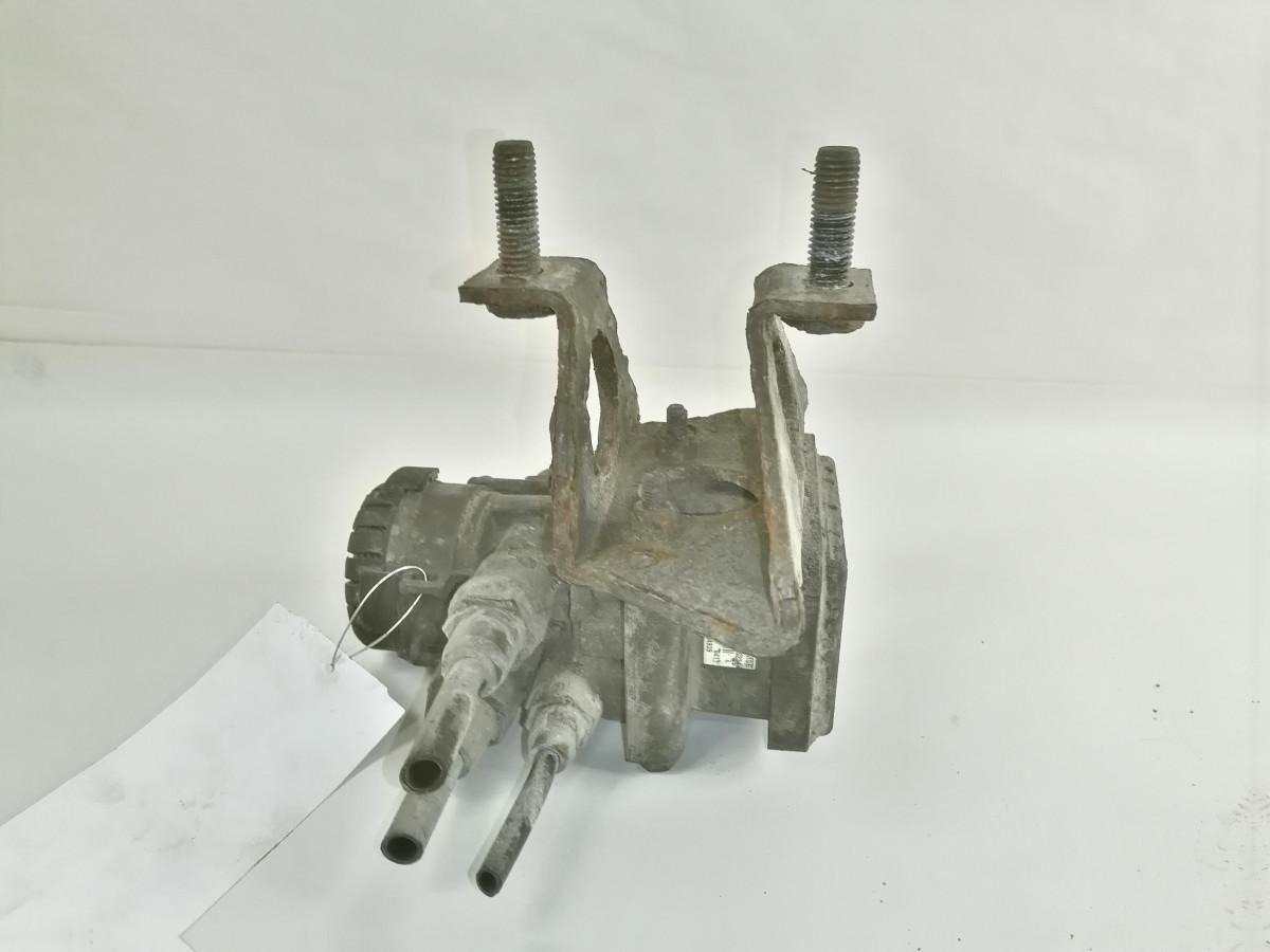 Scania EBS brake valve 1754939 - Тормозной клапан для Грузовиков: фото 4 Scania EBS brake valve 1754939 - Тормозной клапан для Грузовиков: фото 4
