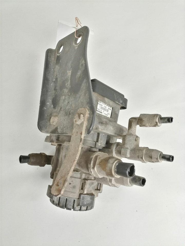 Scania EBS brake valve 1773676 - Тормозной клапан для Грузовиков: фото 2 Scania EBS brake valve 1773676 - Тормозной клапан для Грузовиков: фото 2