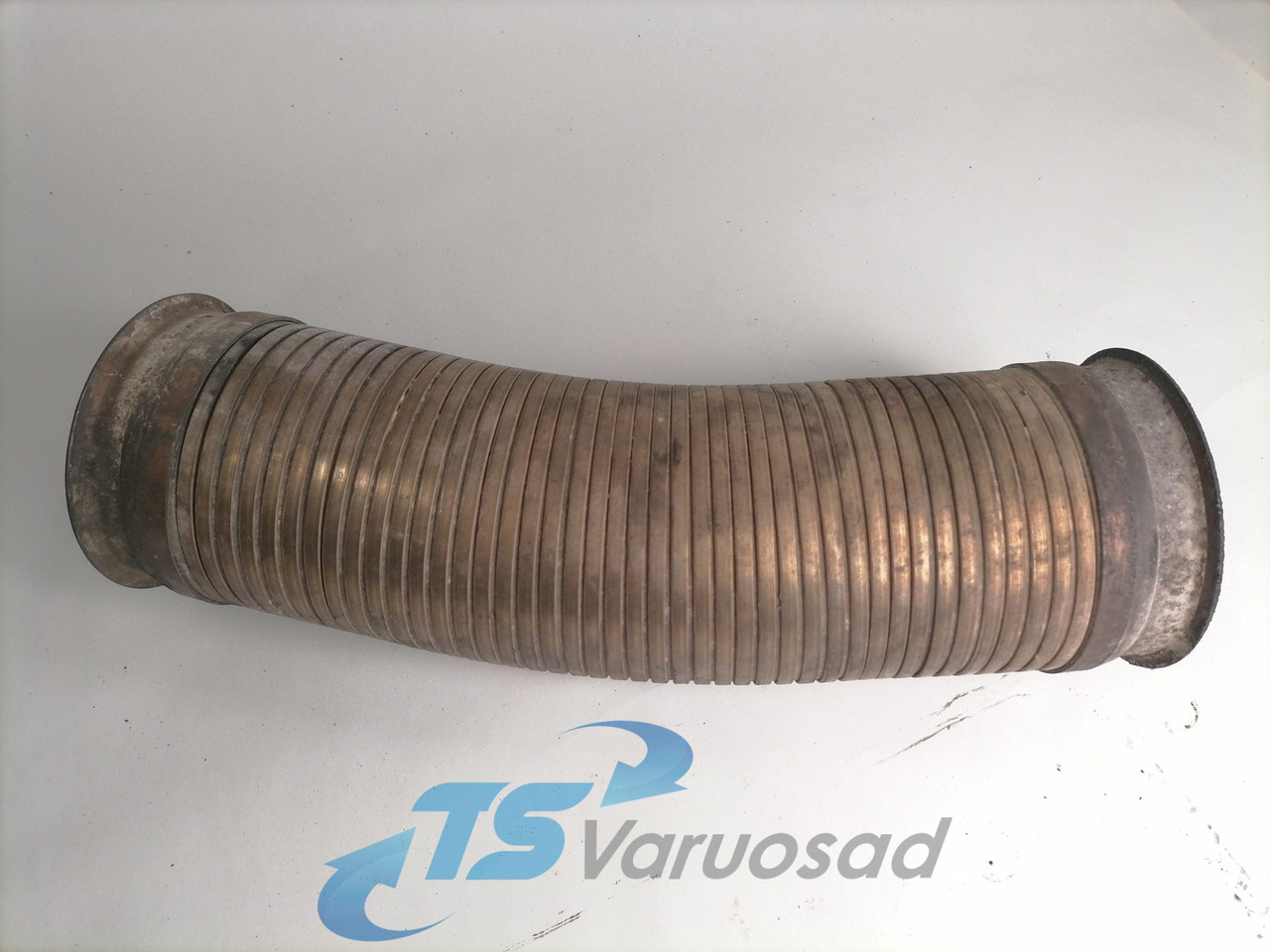 Scania Exhaust pipe 1505749 - Глушитель для Грузовиков: фото 1 Scania Exhaust pipe 1505749 - Глушитель для Грузовиков: фото 1