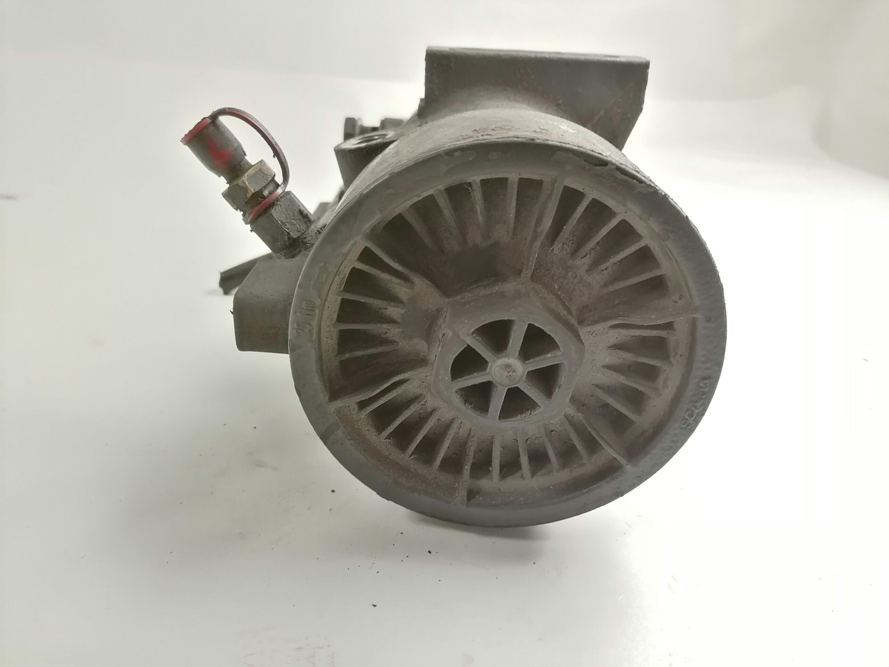Scania Fuel filter unit 1733089 - Топливный фильтр для Грузовиков: фото 5 Scania Fuel filter unit 1733089 - Топливный фильтр для Грузовиков: фото 5
