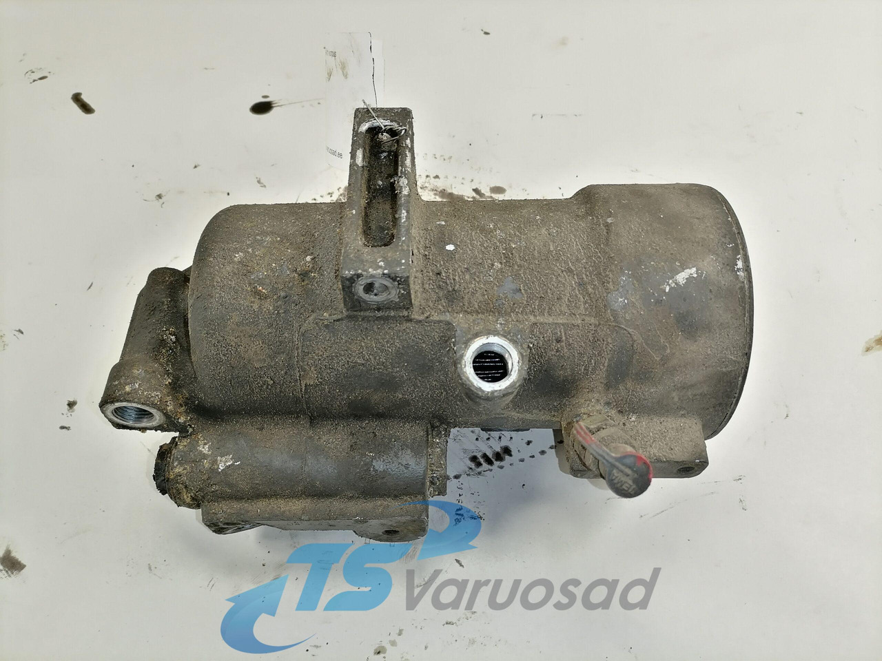 Scania Fuel filter unit 1778647 - Топливный фильтр для Грузовиков: фото 1 Scania Fuel filter unit 1778647 - Топливный фильтр для Грузовиков: фото 1