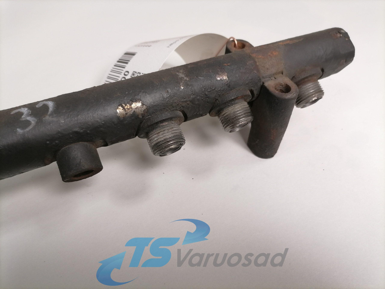 Scania Fuel mainfold 1884590 - Подготовка топлива для Грузовиков: фото 4 Scania Fuel mainfold 1884590 - Подготовка топлива для Грузовиков: фото 4