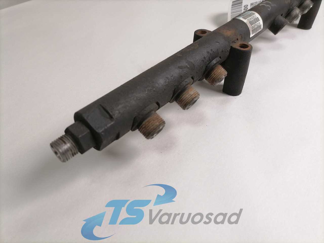 Scania Fuel mainfold 1884590 - Подготовка топлива для Грузовиков: фото 2 Scania Fuel mainfold 1884590 - Подготовка топлива для Грузовиков: фото 2