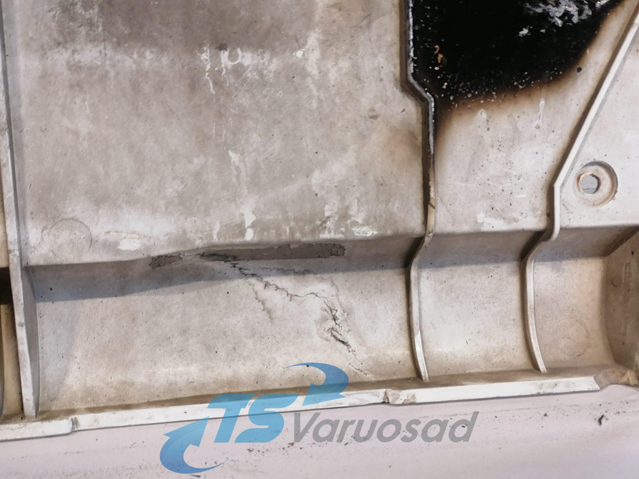 Scania Grille panel 1371856 - Решётка радиатора для Грузовиков: фото 4 Scania Grille panel 1371856 - Решётка радиатора для Грузовиков: фото 4