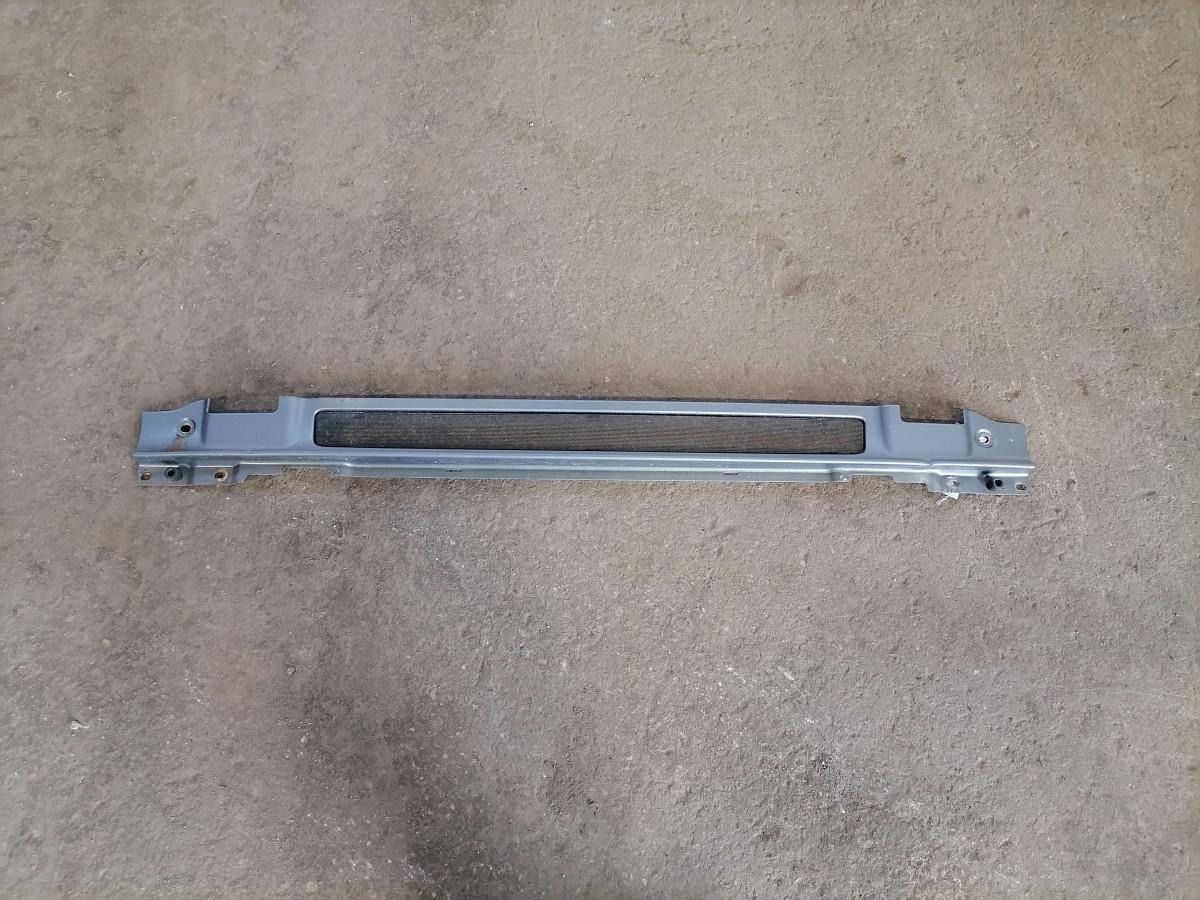 Scania Grille panel 1748086 - Решётка радиатора для Грузовиков: фото 2 Scania Grille panel 1748086 - Решётка радиатора для Грузовиков: фото 2