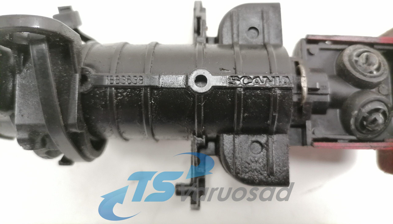 Scania Headlight washer system 1883638 - Щетка стеклоочистителя для Грузовиков: фото 2 Scania Headlight washer system 1883638 - Щетка стеклоочистителя для Грузовиков: фото 2