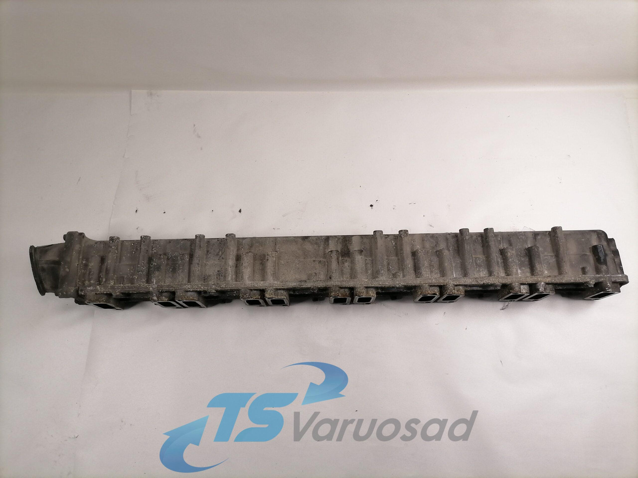 Scania Intake mainfold 1474817 - Впускной коллектор для Грузовиков: фото 2 Scania Intake mainfold 1474817 - Впускной коллектор для Грузовиков: фото 2