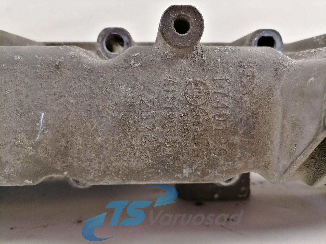 Scania Intake mainfold 1740199 - Впускной коллектор для Грузовиков: фото 3 Scania Intake mainfold 1740199 - Впускной коллектор для Грузовиков: фото 3