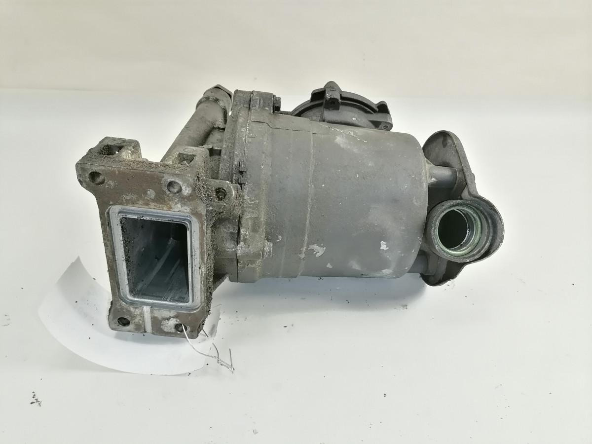 Scania Karterituulutuse õliaurude separaator 2733439 - Картер для Грузовиков: фото 5 Scania Karterituulutuse õliaurude separaator 2733439 - Картер для Грузовиков: фото 5