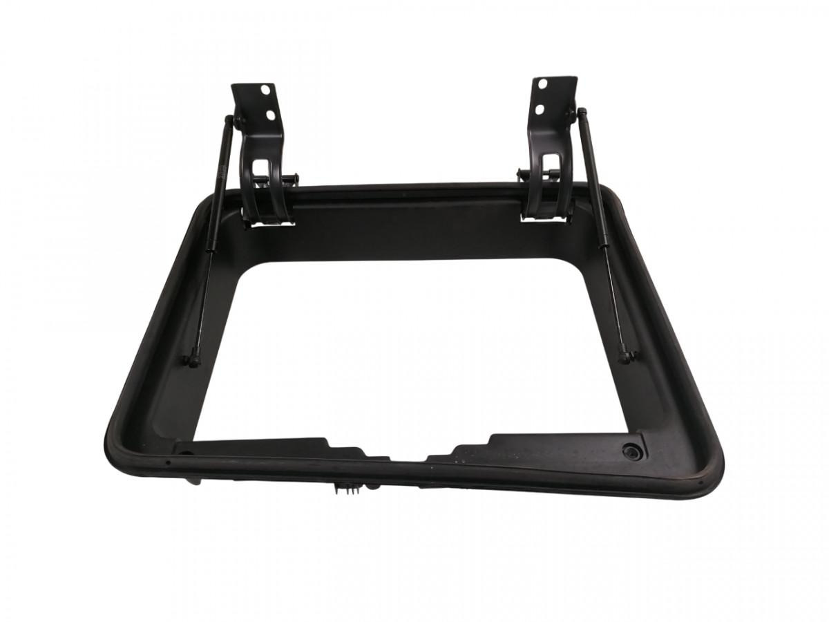 Scania Küljeluugi plastraam 2515270 - Универсальная запчасть для Грузовиков: фото 1 Scania Küljeluugi plastraam 2515270 - Универсальная запчасть для Грузовиков: фото 1