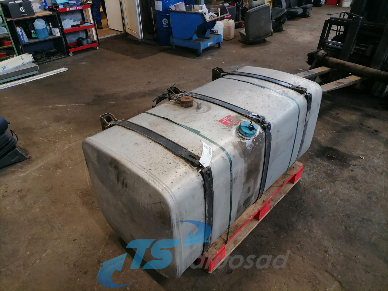 Scania Kütusepaak 600L 1871191 - Топливный бак для Грузовиков: фото 2 Scania Kütusepaak 600L 1871191 - Топливный бак для Грузовиков: фото 2