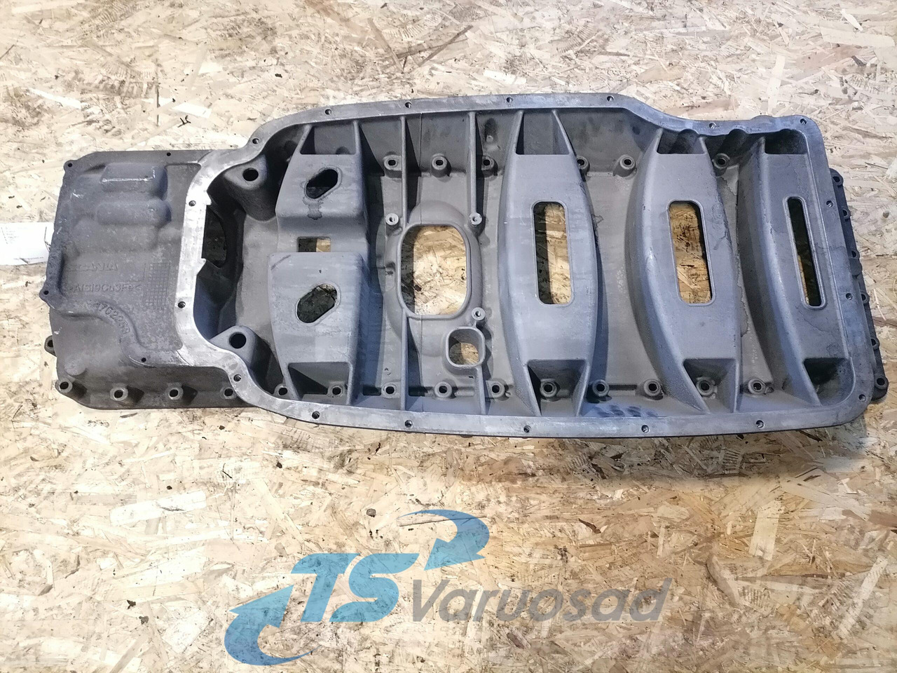 Scania Ladder frame 1942851 - Масляный поддон для Грузовиков: фото 4 Scania Ladder frame 1942851 - Масляный поддон для Грузовиков: фото 4