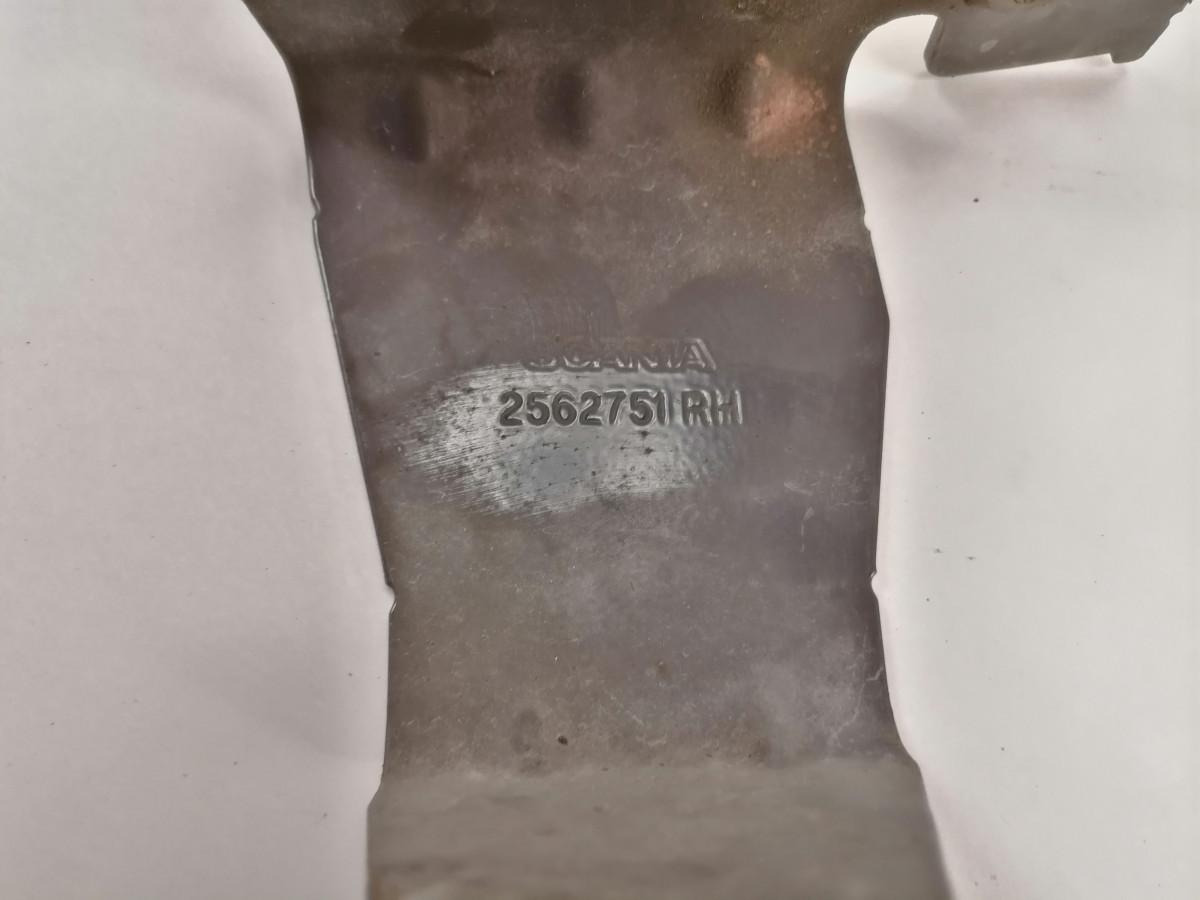 Scania Light bracket 2562751 - Свет/ Освещение для Грузовиков: фото 4 Scania Light bracket 2562751 - Свет/ Освещение для Грузовиков: фото 4