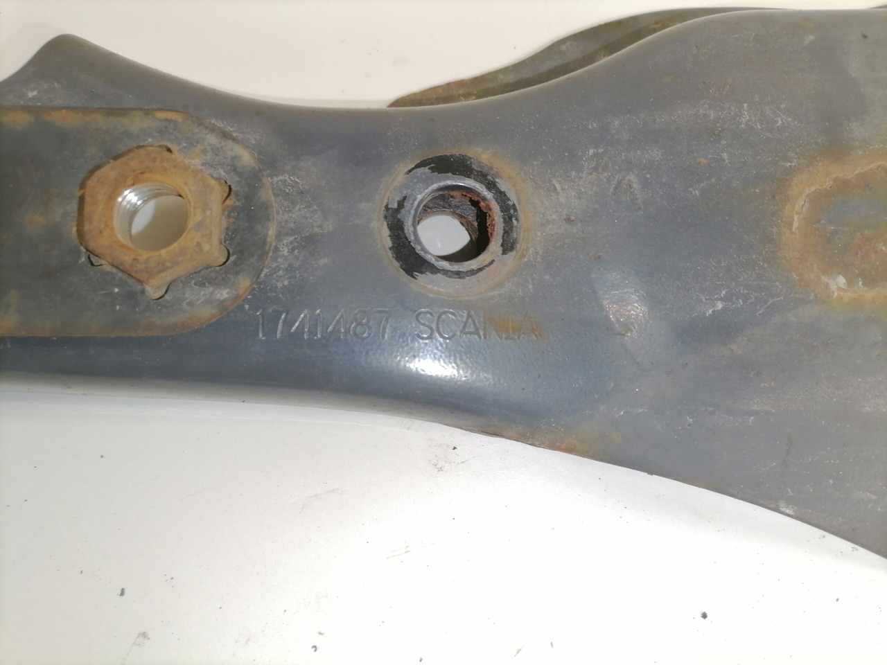 Scania Muffler carrier 1741487 - Глушитель для Грузовиков: фото 2 Scania Muffler carrier 1741487 - Глушитель для Грузовиков: фото 2