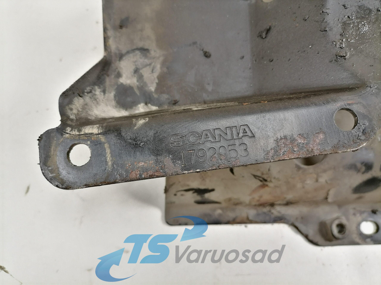 Scania Roolisüsteemi õlimahuti kandur 1792053 - Шланг рулевого управления для Грузовиков: фото 3 Scania Roolisüsteemi õlimahuti kandur 1792053 - Шланг рулевого управления для Грузовиков: фото 3