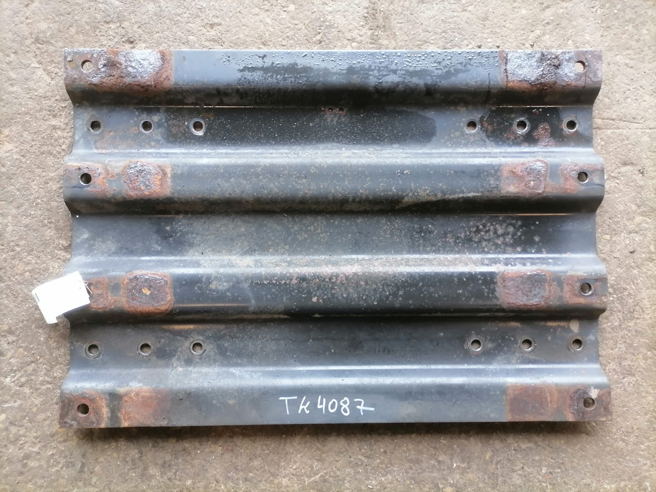Scania Saddle plate 2061804 - Седло для Грузовиков: фото 3 Scania Saddle plate 2061804 - Седло для Грузовиков: фото 3