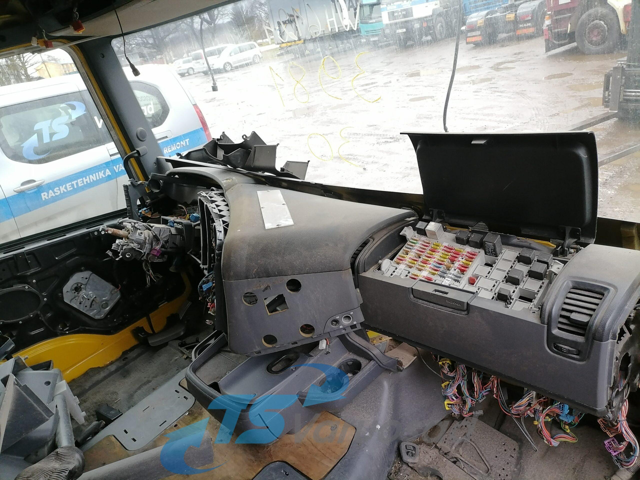 Кабина и интерьер для Грузовиков Scania Scania kabiin, CR19 Topline CR19TOPLINE: фото 11