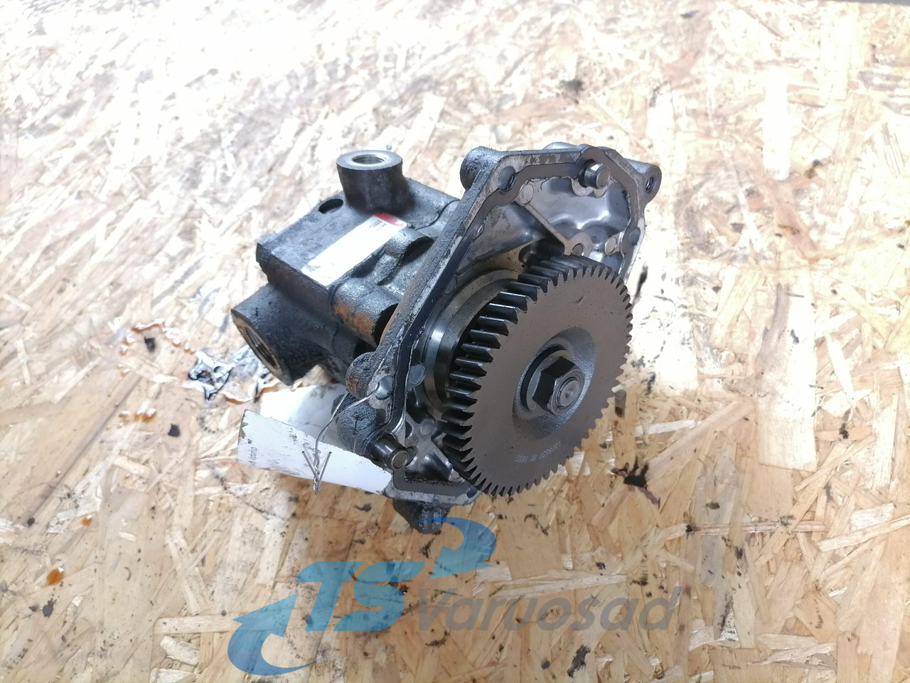 Scania Steering hydraulic pump 2108039 - Насос гидроусилителя для Грузовиков: фото 1 Scania Steering hydraulic pump 2108039 - Насос гидроусилителя для Грузовиков: фото 1