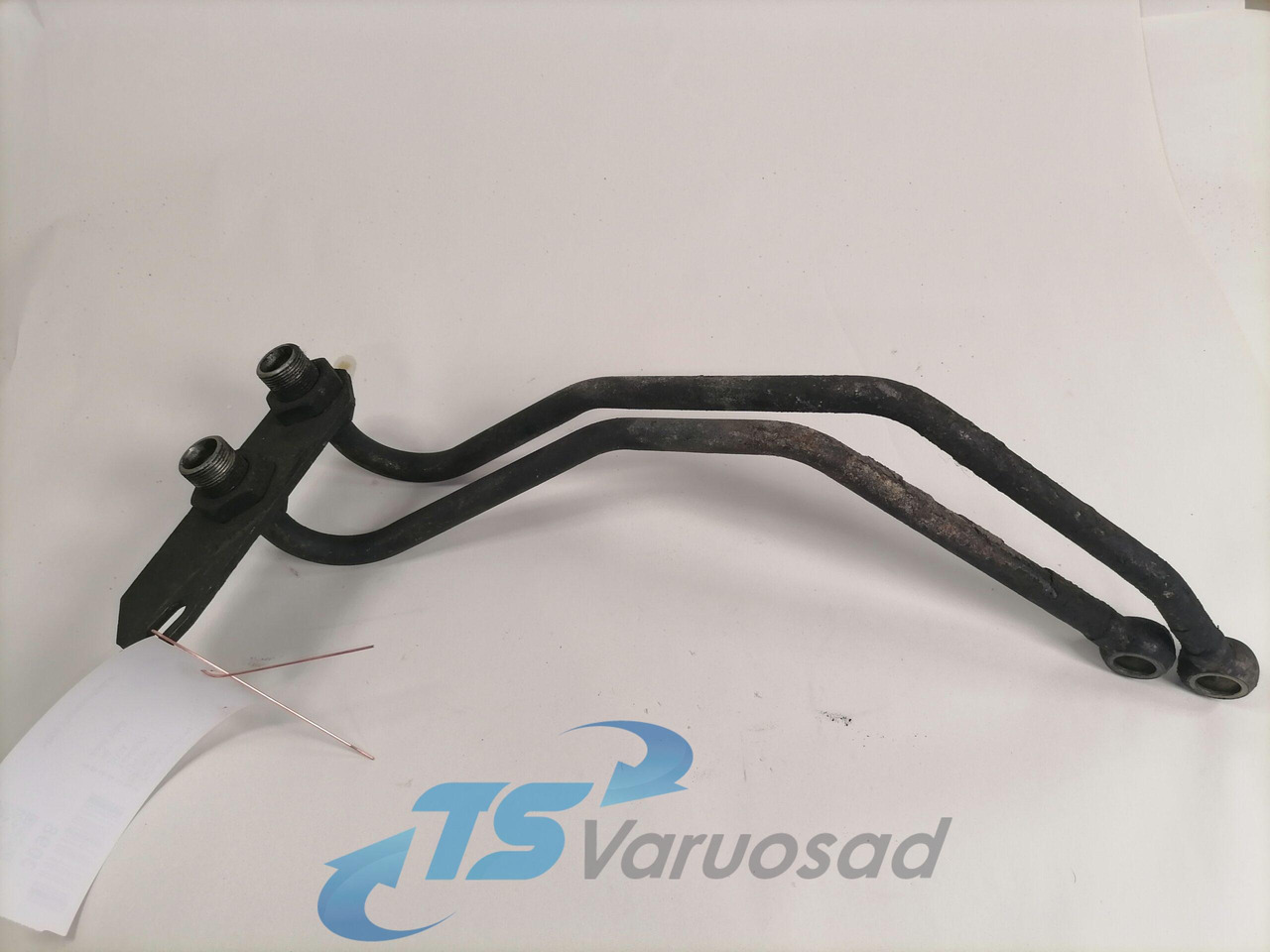 Scania Transmission oil pipe 1480598 - Коробка передач и запчасти для Грузовиков: фото 1 Scania Transmission oil pipe 1480598 - Коробка передач и запчасти для Грузовиков: фото 1