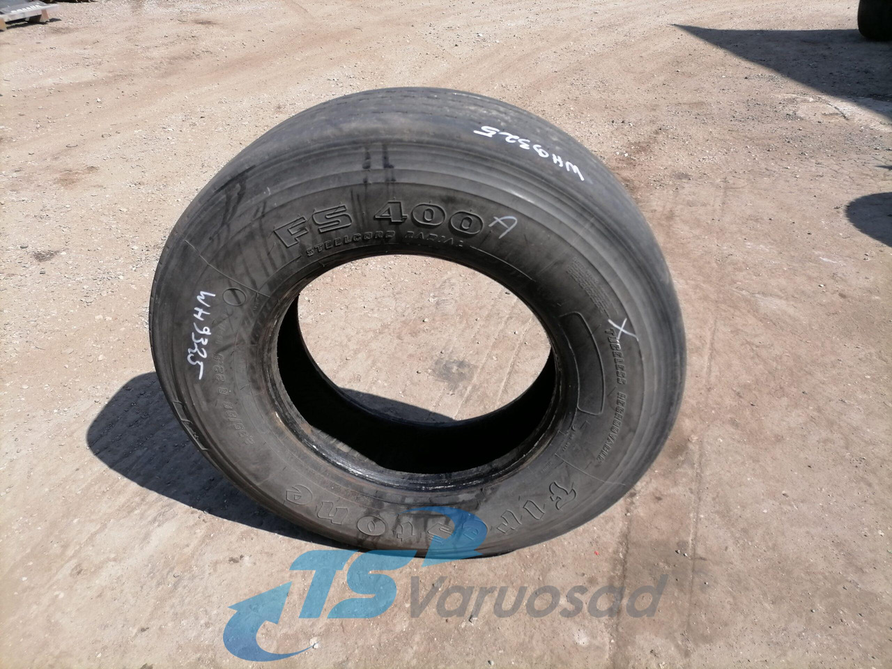 Universaalne Firestone FS400 295/80 R22,5 29580R225 - Шины и диски для Грузовиков: фото 1 Universaalne Firestone FS400 295/80 R22,5 29580R225 - Шины и диски для Грузовиков: фото 1