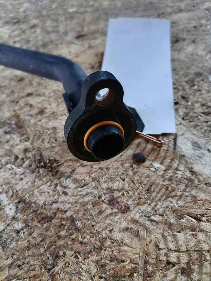 Volvo A/C pipe 20498305 - Отопление/ Вентиляция для Грузовиков: фото 5 Volvo A/C pipe 20498305 - Отопление/ Вентиляция для Грузовиков: фото 5