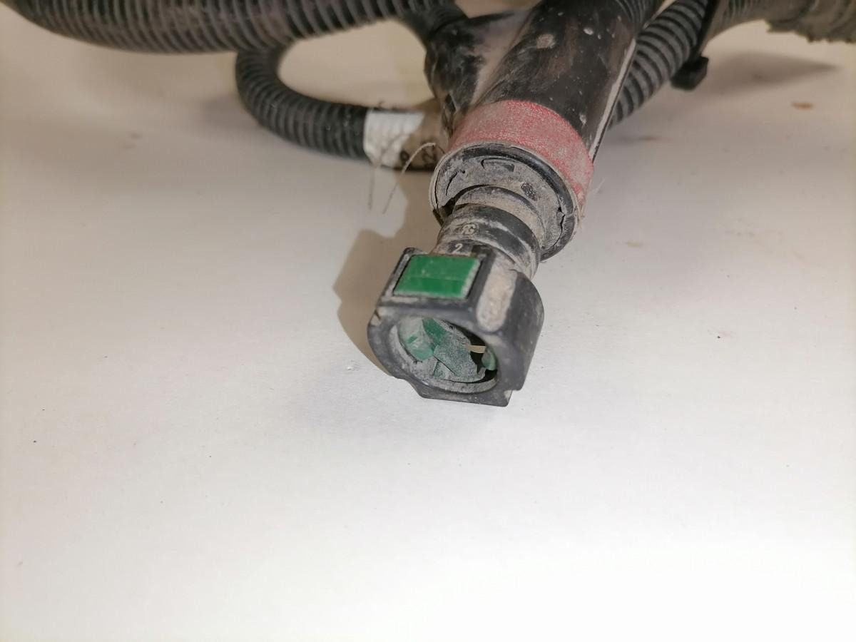 Volvo Adblue kaabel 20927923 - Подготовка топлива для Грузовиков: фото 5 Volvo Adblue kaabel 20927923 - Подготовка топлива для Грузовиков: фото 5