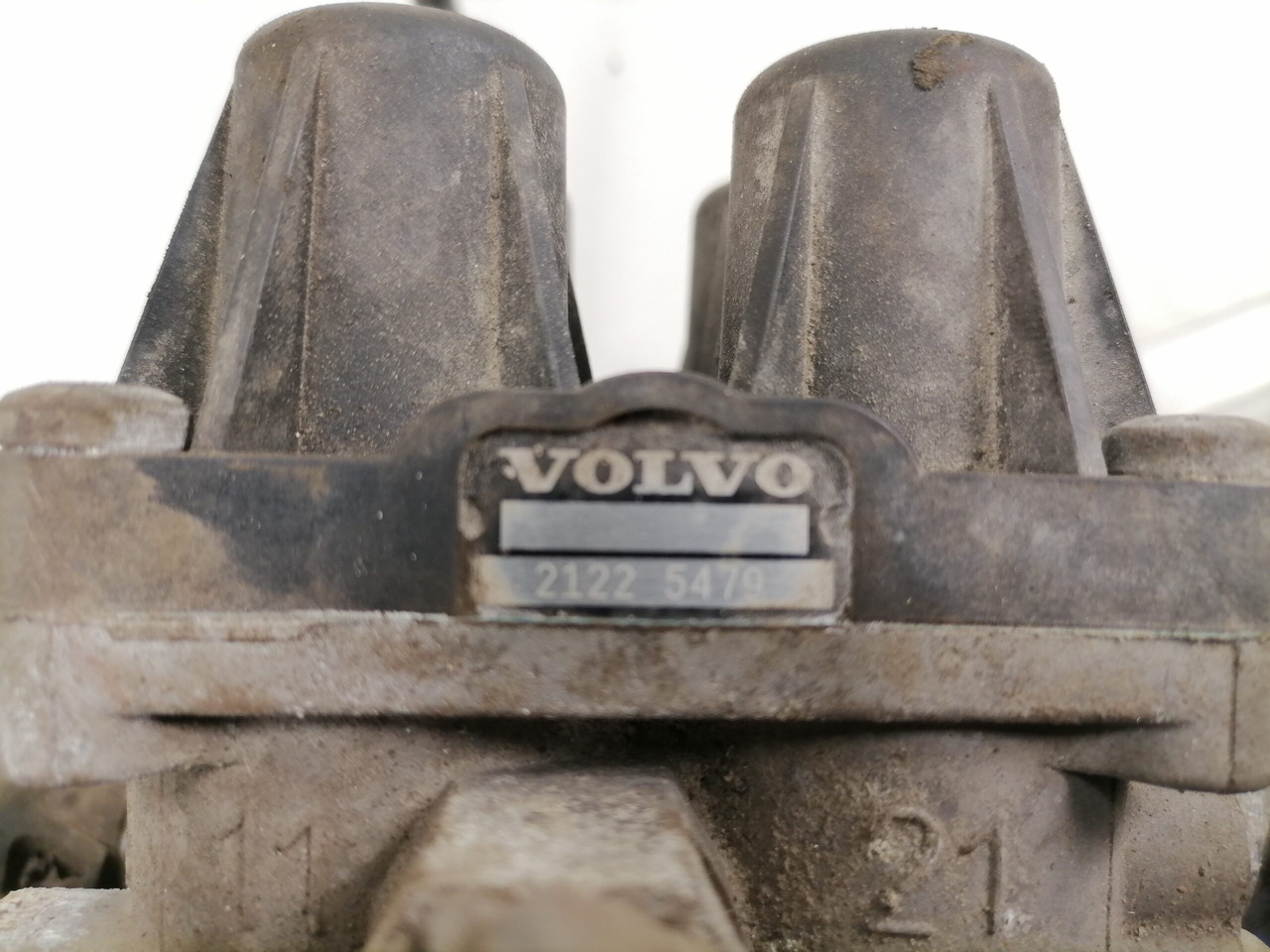 Volvo Air pressure control valve 21225479 - Тормозной клапан для Грузовиков: фото 4 Volvo Air pressure control valve 21225479 - Тормозной клапан для Грузовиков: фото 4