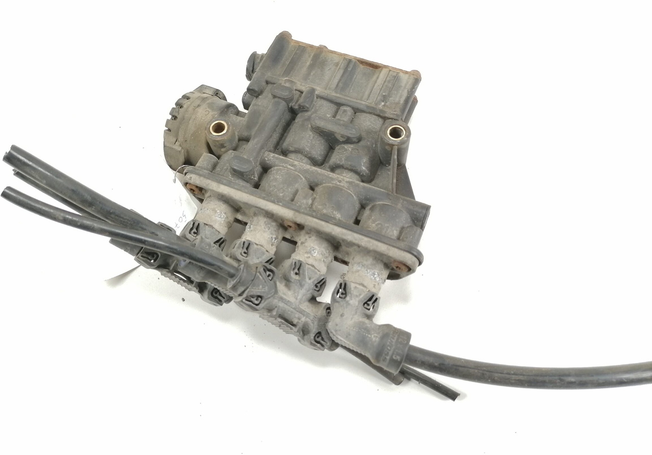 Volvo Air suspension control valve, ECAS 21083657 - Тормозной клапан для Грузовиков: фото 4 Volvo Air suspension control valve, ECAS 21083657 - Тормозной клапан для Грузовиков: фото 4