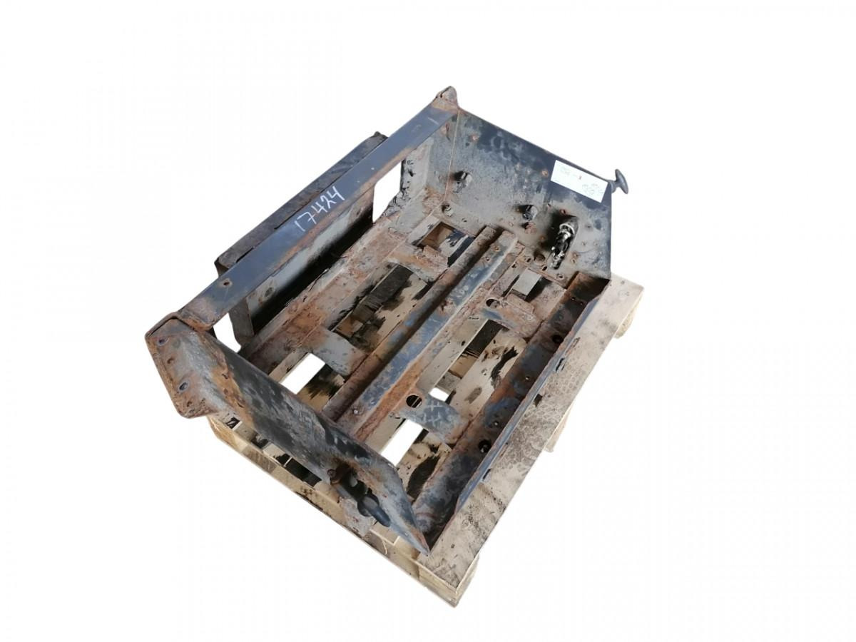 Volvo Battery box 82242298 - Аккумулятор для Грузовиков: фото 1 Volvo Battery box 82242298 - Аккумулятор для Грузовиков: фото 1