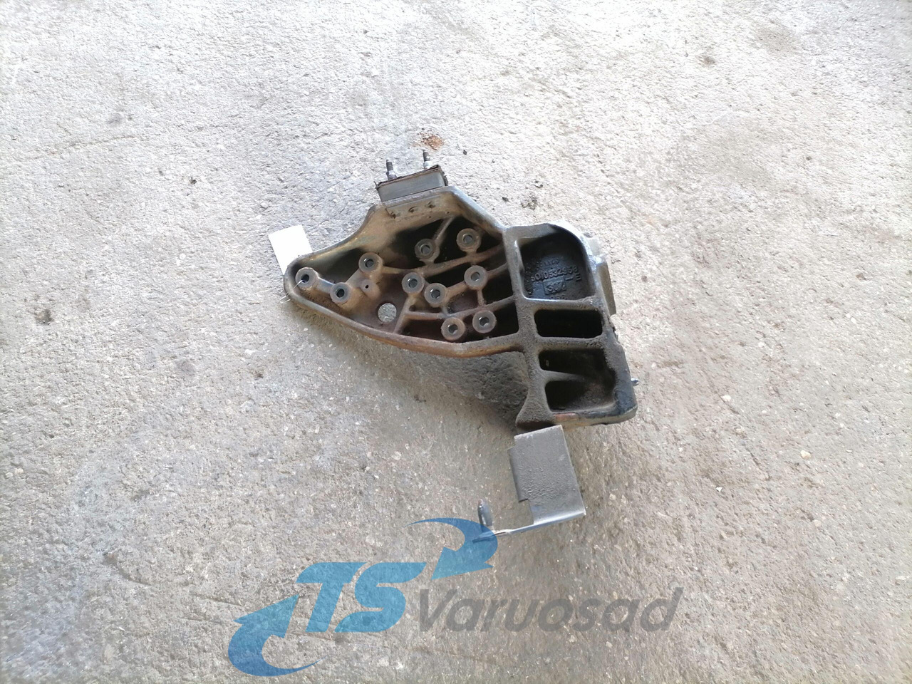 Volvo Bracket 5010532958 - Рама/ Шасси для Грузовиков: фото 1 Volvo Bracket 5010532958 - Рама/ Шасси для Грузовиков: фото 1