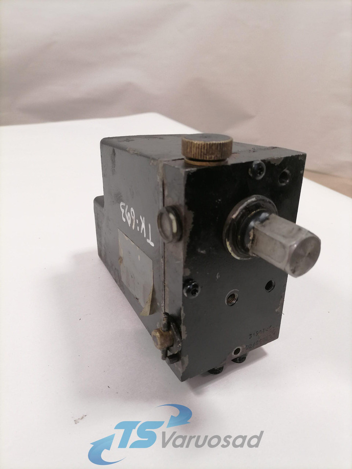 Volvo Cab tilting pump 3198846 - Подвеска кабины для Грузовиков: фото 5 Volvo Cab tilting pump 3198846 - Подвеска кабины для Грузовиков: фото 5