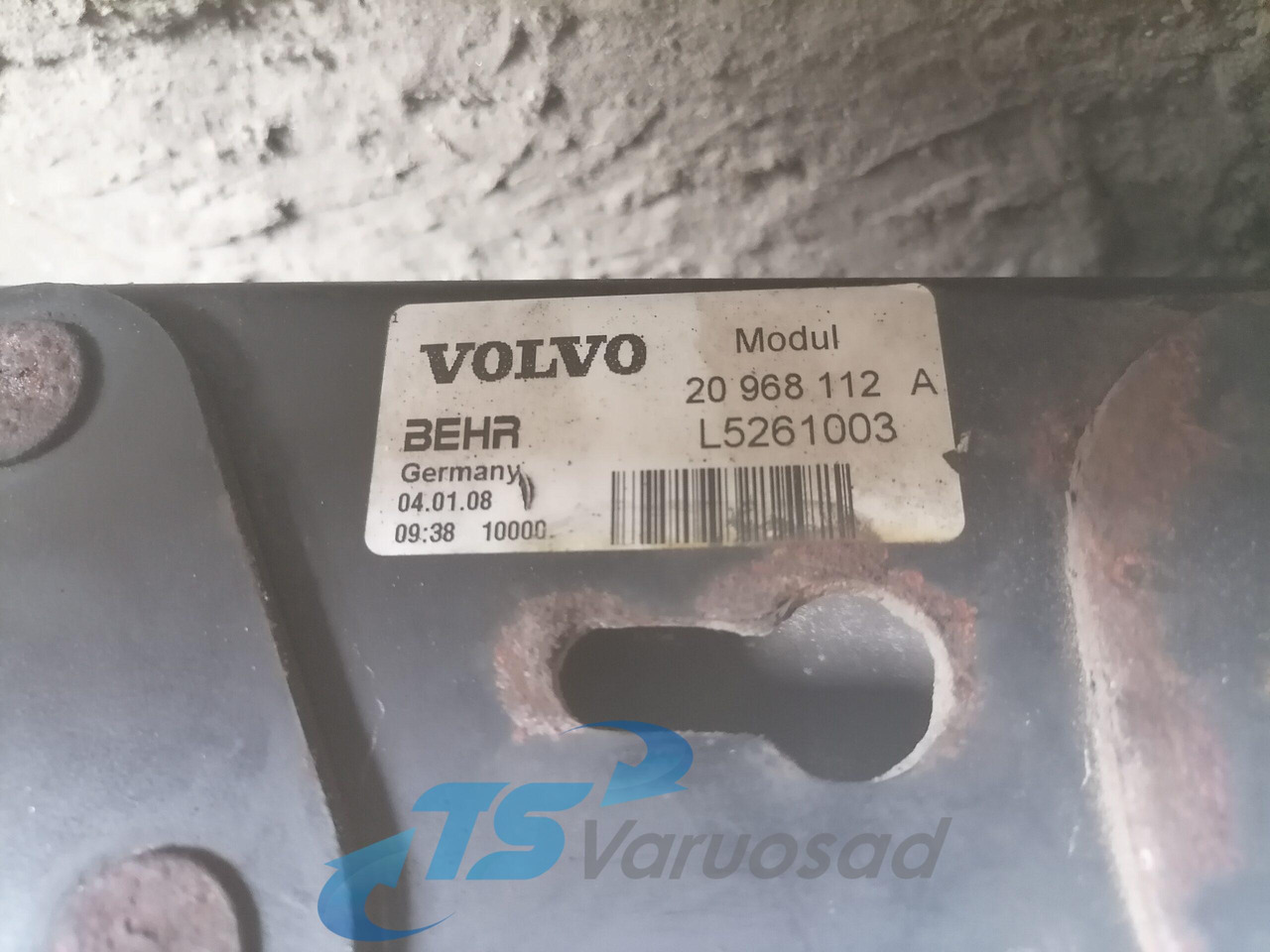 Volvo Cooling radiator 20810099 - Радиатор для Грузовиков: фото 4 Volvo Cooling radiator 20810099 - Радиатор для Грузовиков: фото 4