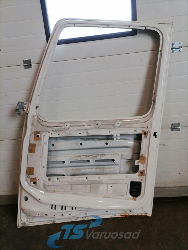 Volvo Door 20360543 - Дверь и запчасти для Грузовиков: фото 2 Volvo Door 20360543 - Дверь и запчасти для Грузовиков: фото 2