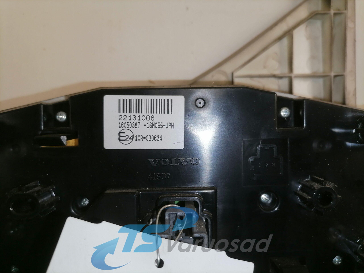 Volvo Ecu, CCM 22131006 - Отопление/ Вентиляция для Грузовиков: фото 3 Volvo Ecu, CCM 22131006 - Отопление/ Вентиляция для Грузовиков: фото 3