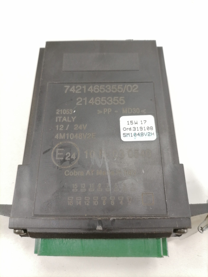 Volvo Ecu, door lock 21465355 - Блок управления для Грузовиков: фото 3 Volvo Ecu, door lock 21465355 - Блок управления для Грузовиков: фото 3