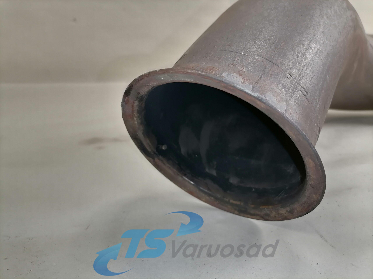 Volvo Exhaust pipe 23859384 - Глушитель для Грузовиков: фото 3 Volvo Exhaust pipe 23859384 - Глушитель для Грузовиков: фото 3