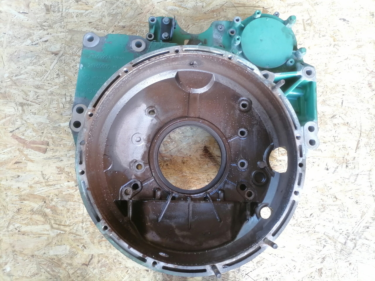 Volvo Flywheel housing 21769015 - Маховик для Грузовиков: фото 2 Volvo Flywheel housing 21769015 - Маховик для Грузовиков: фото 2