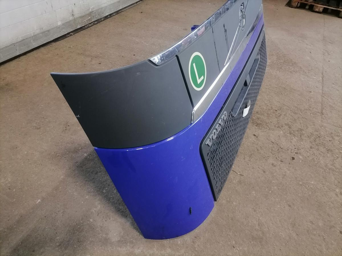 Volvo Grille panel 82154773 - Решётка радиатора для Грузовиков: фото 3 Volvo Grille panel 82154773 - Решётка радиатора для Грузовиков: фото 3