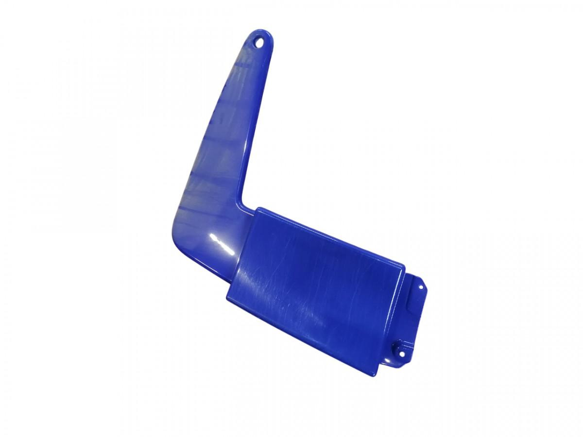 Volvo Kabiini tuulesuunaja, ülemine parem 82211388 - Аэродинамика/ Спойлеры для Грузовиков: фото 1 Volvo Kabiini tuulesuunaja, ülemine parem 82211388 - Аэродинамика/ Спойлеры для Грузовиков: фото 1