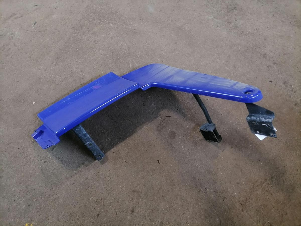 Volvo Kabiini tuulesuunaja, ülemine parem 82211388 - Аэродинамика/ Спойлеры для Грузовиков: фото 4 Volvo Kabiini tuulesuunaja, ülemine parem 82211388 - Аэродинамика/ Спойлеры для Грузовиков: фото 4