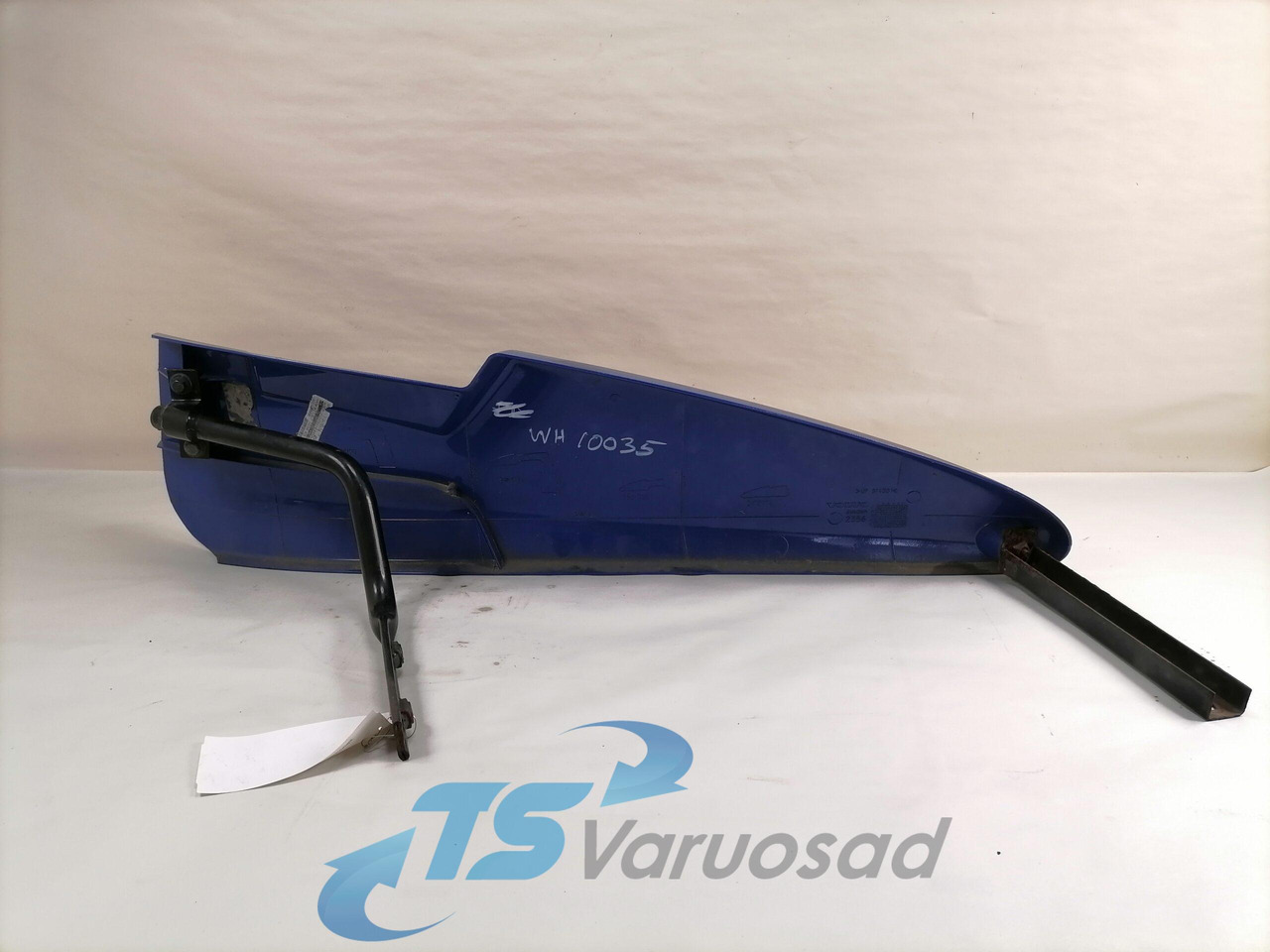 Volvo Kabiini tuulesuunaja, ülemine vasak 3175174 - Аэродинамика/ Спойлеры для Грузовиков: фото 4 Volvo Kabiini tuulesuunaja, ülemine vasak 3175174 - Аэродинамика/ Спойлеры для Грузовиков: фото 4