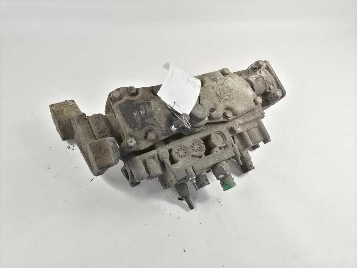 Volvo Käiguvahetuse mehhanism 20994696 - Коробка передач и запчасти для Грузовиков: фото 2 Volvo Käiguvahetuse mehhanism 20994696 - Коробка передач и запчасти для Грузовиков: фото 2