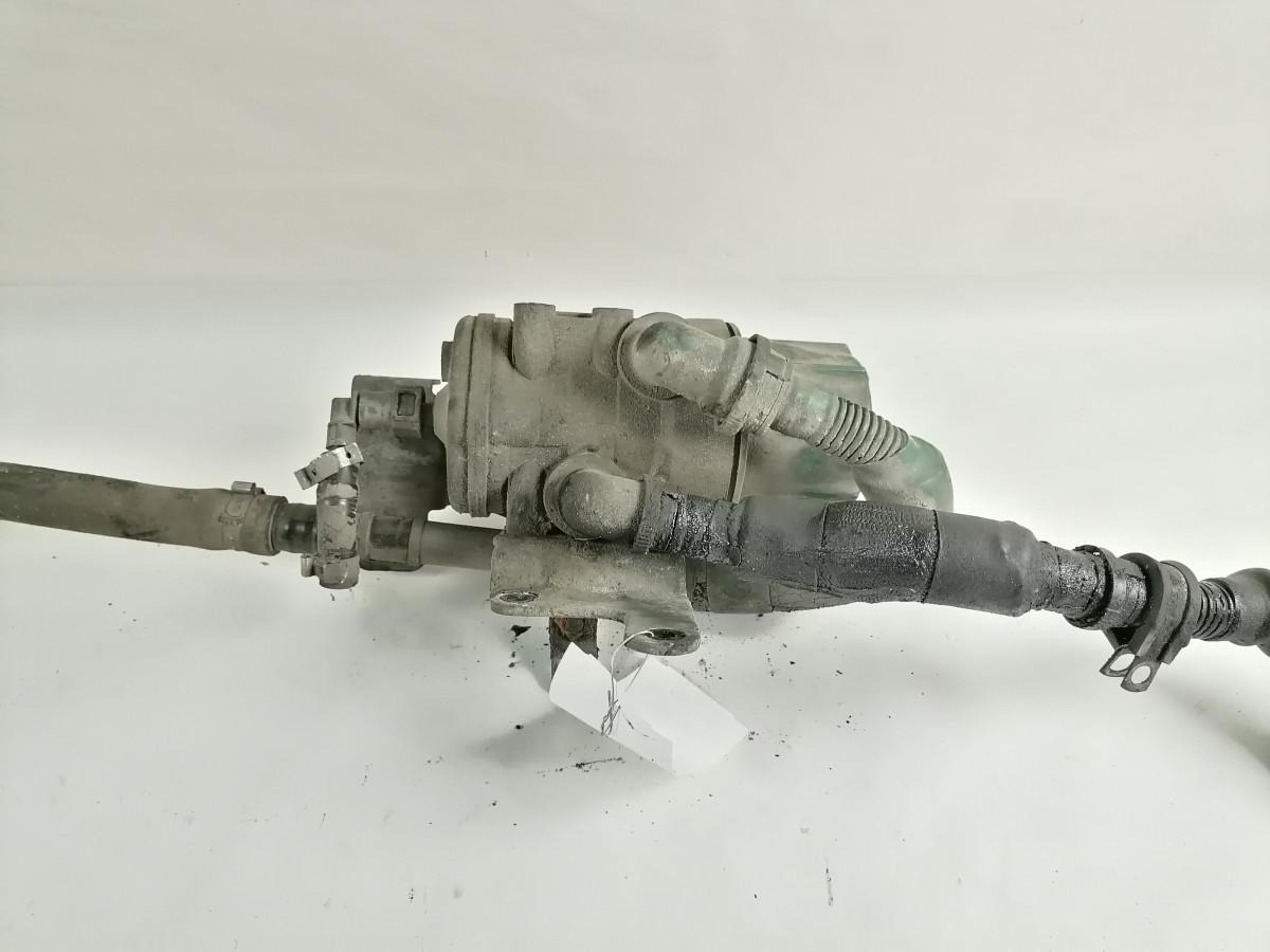 Volvo Karterituulutuse õliaurude separaator 21719553 - Картер для Грузовиков: фото 4 Volvo Karterituulutuse õliaurude separaator 21719553 - Картер для Грузовиков: фото 4