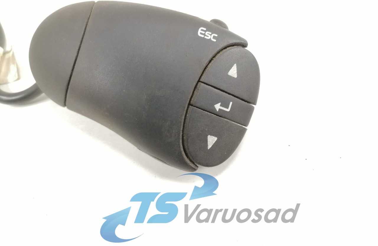 Volvo Lüliti, pardakompuuter 7420822232 - Электрическая система для Грузовиков: фото 3 Volvo Lüliti, pardakompuuter 7420822232 - Электрическая система для Грузовиков: фото 3