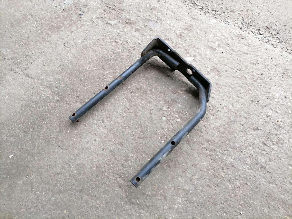 Volvo Mudguard bracket 20801322 - Универсальная запчасть для Грузовиков: фото 3 Volvo Mudguard bracket 20801322 - Универсальная запчасть для Грузовиков: фото 3